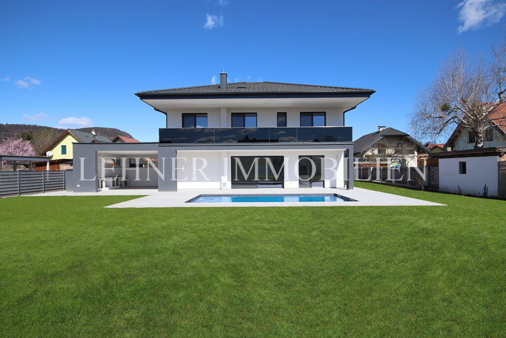 Lehner Immobilien exklusives Einfamilienhaus mit Pool in Lebring