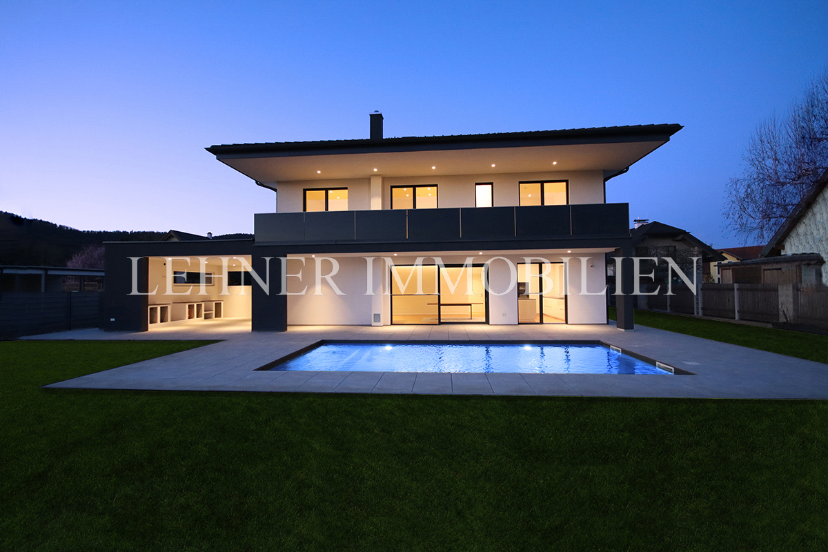 Lehner Immobilien Luxus Einfamilienhaus mit Pool in Lebring