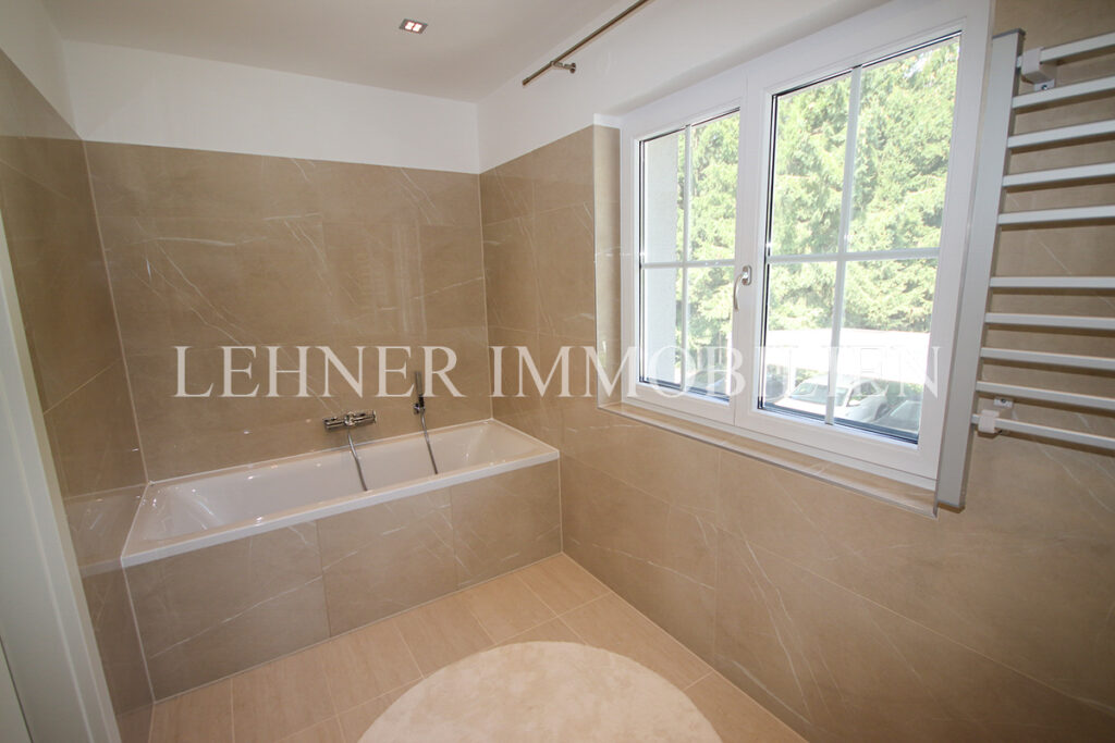 Lehner Immobilien Kalsdorf Copacabana Einfamilienhaus mit Kinosaal, Wintergarten, Swimmingpool