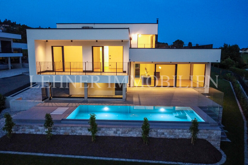 Lehner Immobilien luxuriöse Villa mit Pool in Seiersberg-Pirka bei Graz