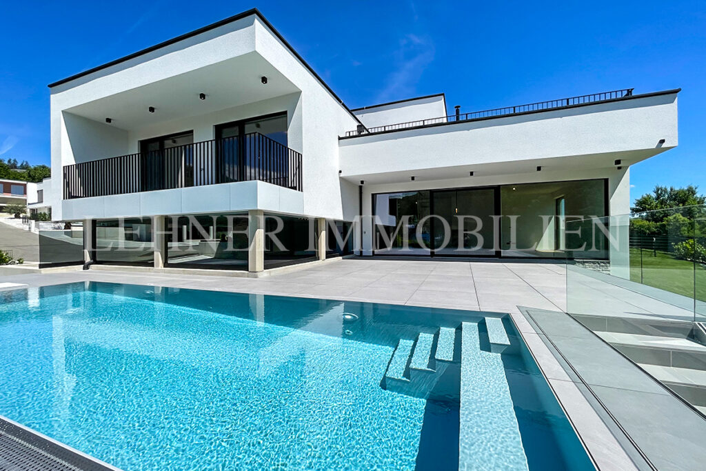 Lehner Immobilien luxuriöse Villa mit Pool in Seiersberg-Pirka bei Graz