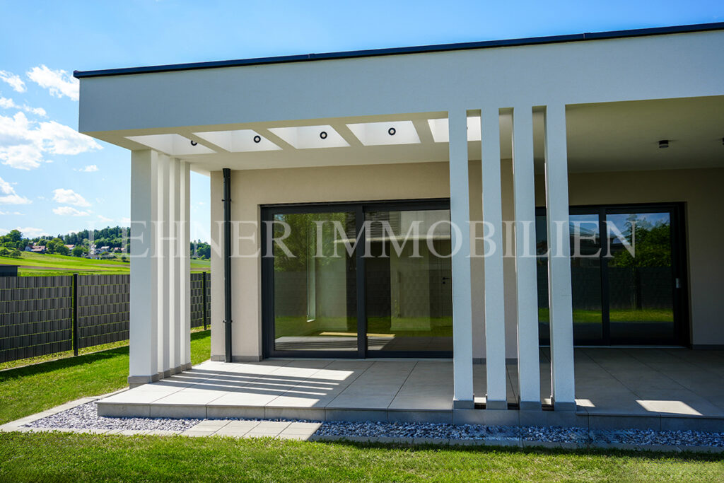 Lehner Immobilien exklusiver Bungalow in Dobl