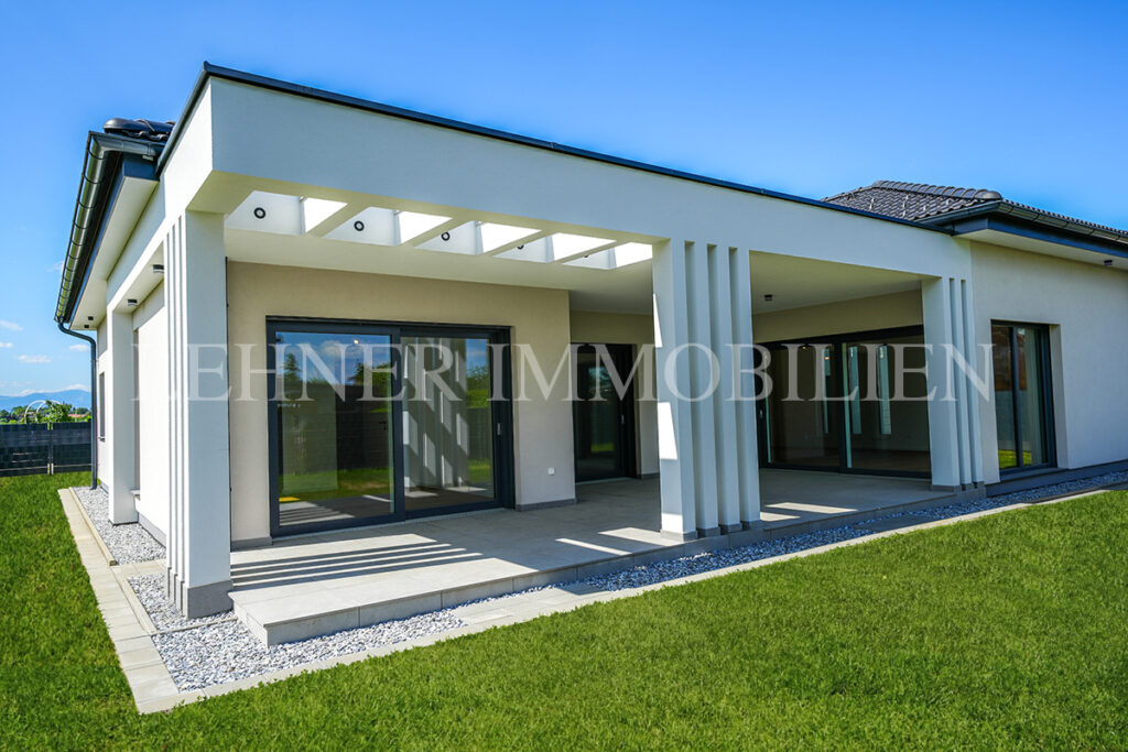 Lehner Immobilien exklusiver Bungalow in Dobl