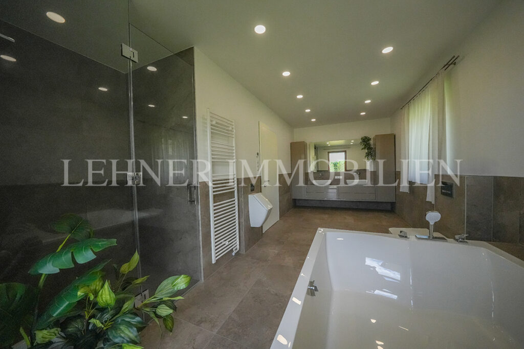 Lehner Immobilien mediterrane Toskana Villa in Gedersberg, Seiersberg Pirka
