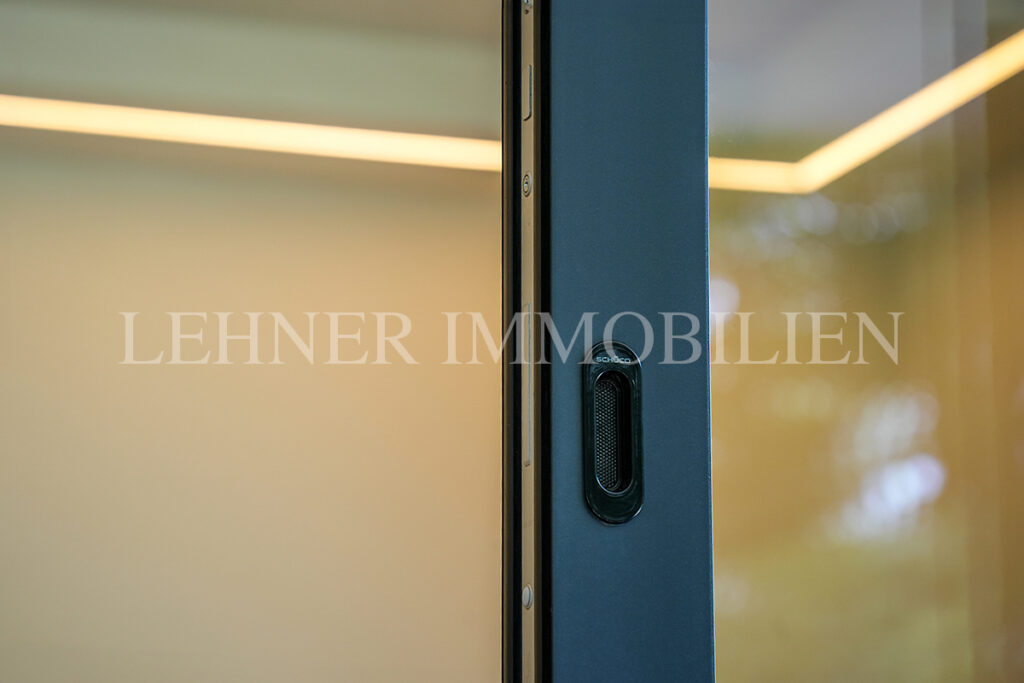 Lehner Immobilien großzügiges Einfamilienhaus mit 7 Zimmer in Grünruhelage, Feldkirchen bei Graz