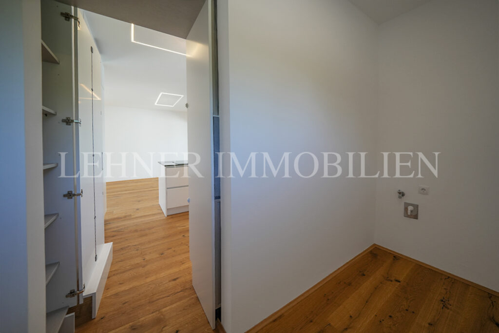 Lehner Immobilien stilvolles Penthouse mit großer Terrasse in Feldkirchen bei Graz