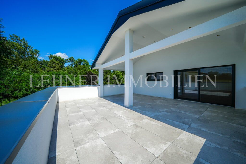 Lehner Immobilien stilvolles Penthouse mit großer Terrasse in Feldkirchen bei Graz