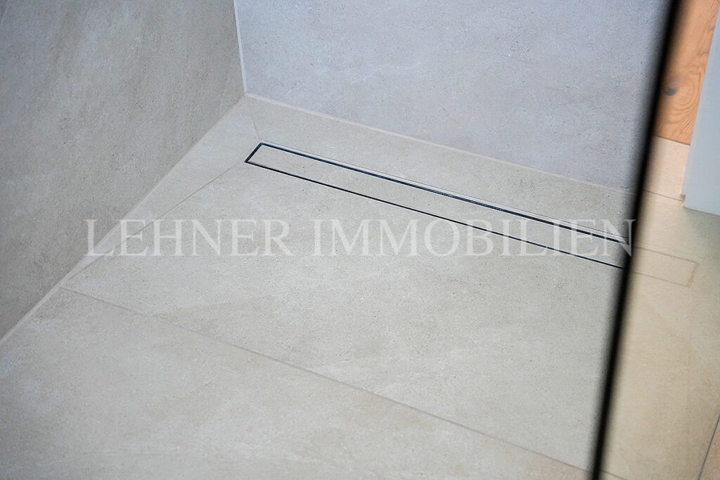 Lehner Immobilien stilvolles Penthouse mit großer Terrasse in Feldkirchen bei Graz