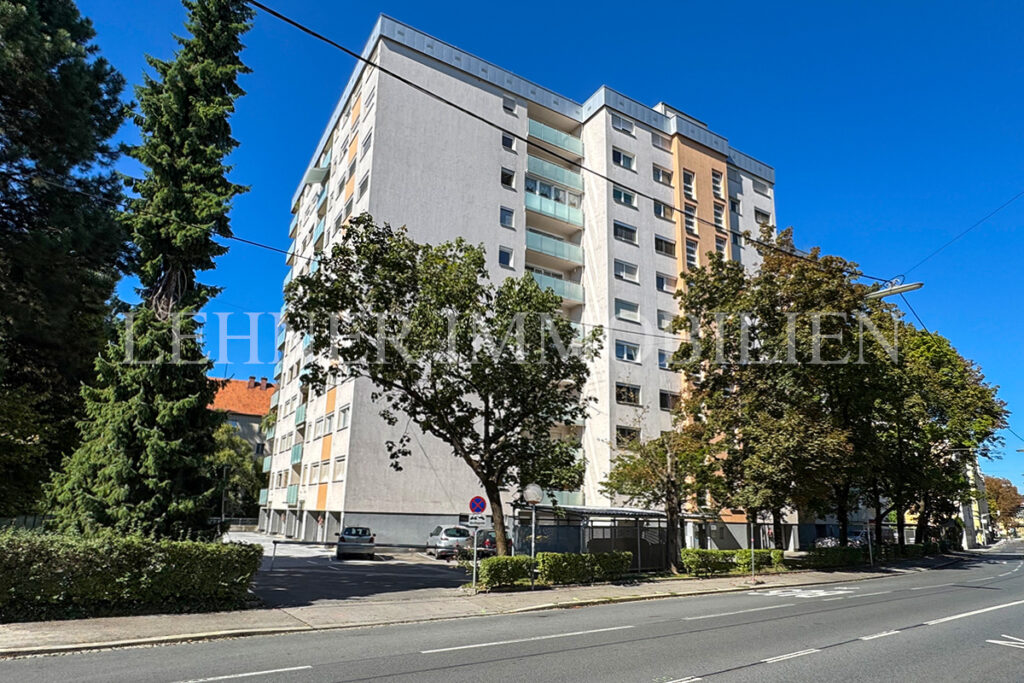 Lehner Immobilien großzügige und barrierefreie Wohnung in Graz St.Leonhard nahe Schillerplatz