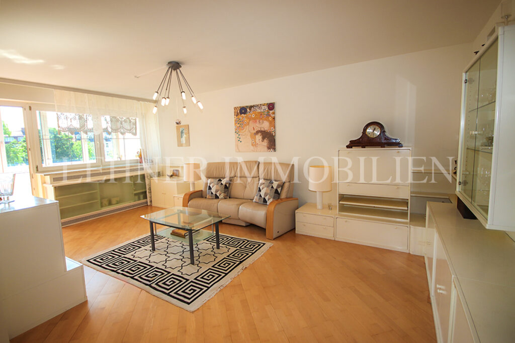 Lehner Immobilien großzügige und barrierefreie Wohnung in Graz St.Leonhard nahe Schillerplatz