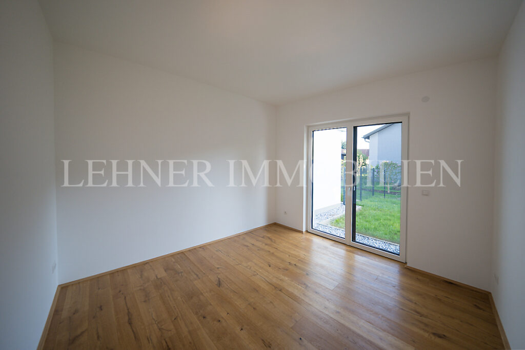 Lehner Immobilien exklusive Gartenwohnung mit großem Eigengarten in Feldkirchen bei Graz