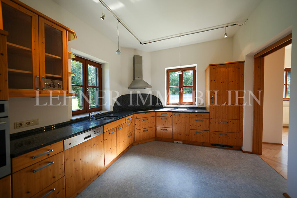Lehner Immobilien, Naturidylle pur – Charmantes Landhaus mit 12.282 m² Grundstück, landwirtschaftliche Nutzfläche in Pichling bei Stainz