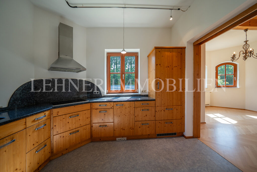 Lehner Immobilien, Naturidylle pur – Charmantes Landhaus mit 12.282 m² Grundstück, landwirtschaftliche Nutzfläche in Pichling bei Stainz
