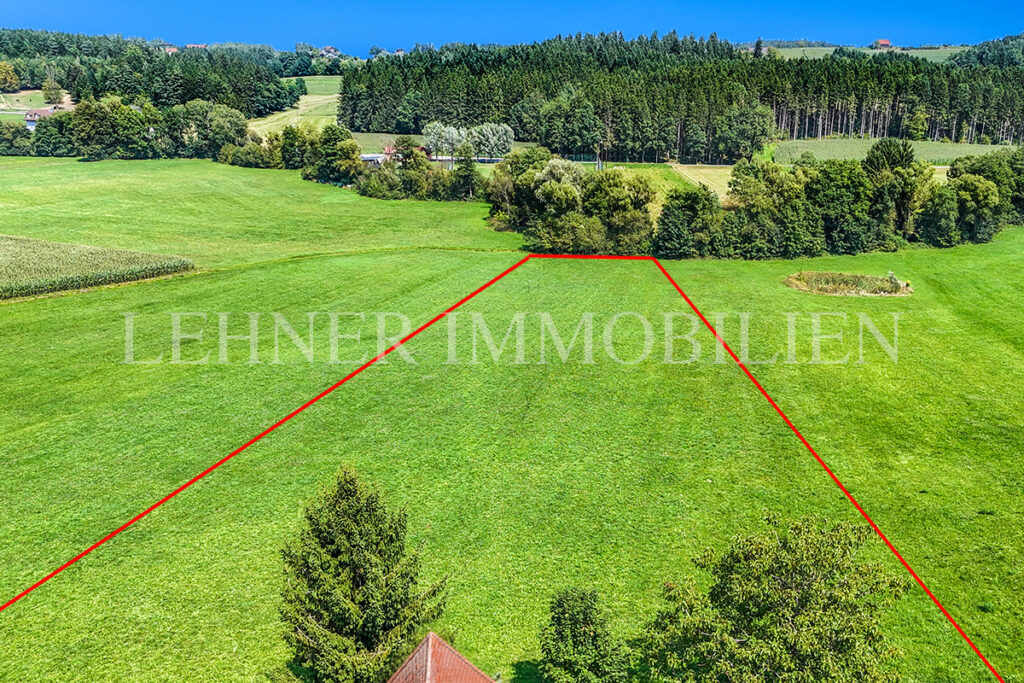 Lehner Immobilien, Großzügiges Grundstück in Ruhelage – 1.224 m² Bauland & 8.872 m² Grünfläche in Pichling bei Stainz