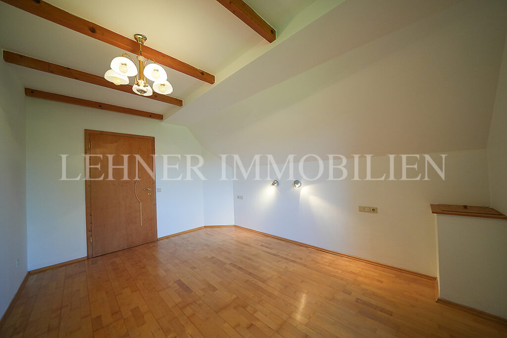 Lehner Immobilien, Naturidylle pur – Charmantes Landhaus mit 12.282 m² Grundstück, landwirtschaftliche Nutzfläche in Pichling bei Stainz