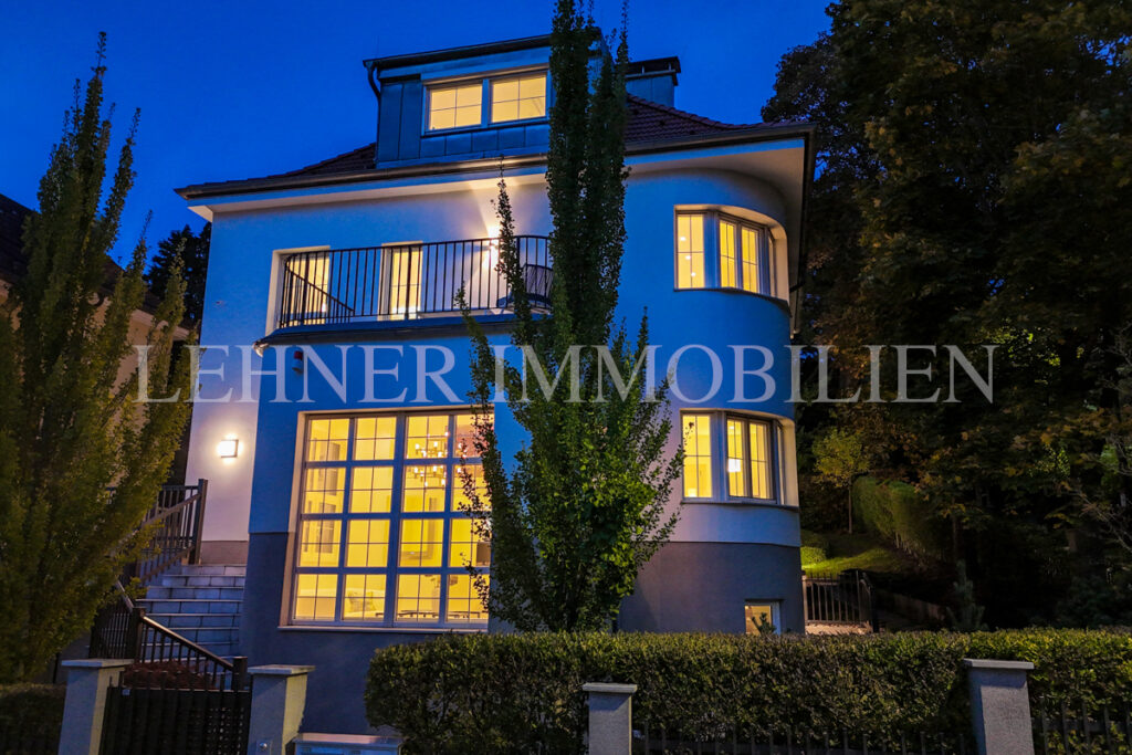 Lehner Immobilien luxuriöse Villa am Künigelberg, in bester Hietzinger Lage, Wien