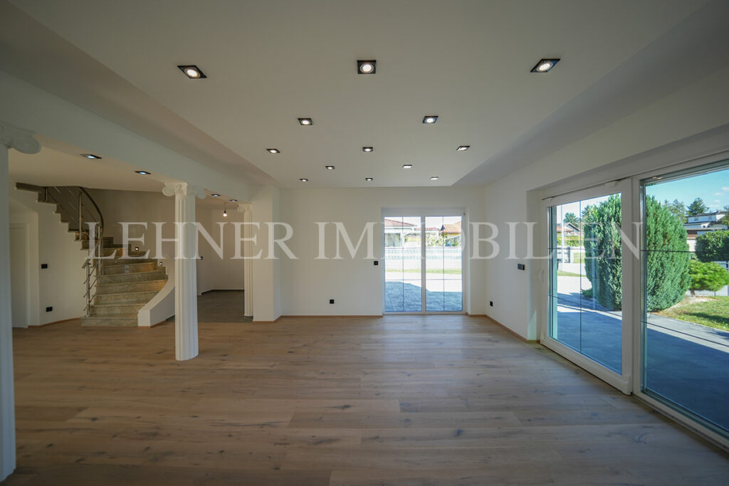 Lehner Immobilien schönes Einfamilienhaus mit 7 Zimmern in Kalsdorf bei Graz