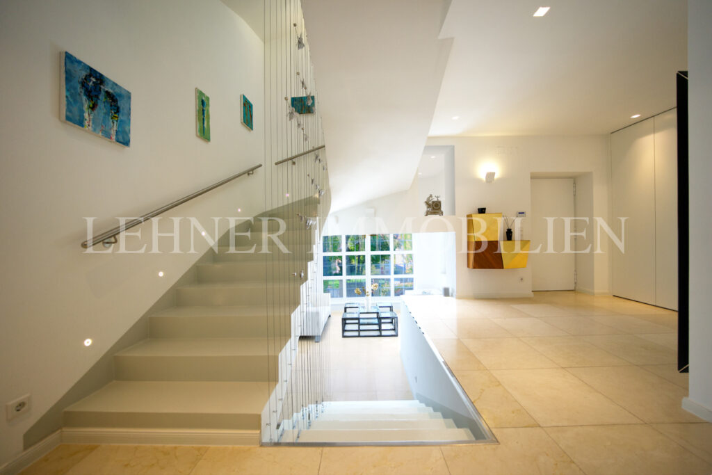 Lehner Immobilien luxuriöse Villa am Künigelberg, in bester Hietzinger Lage, Wien