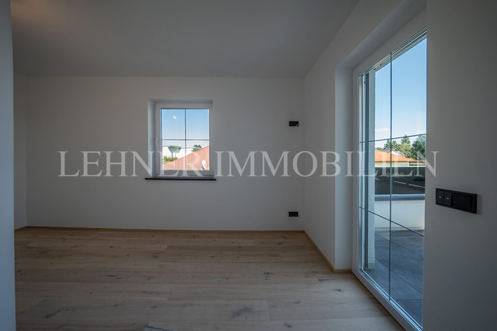 Lehner Immobilien schönes Einfamilienhaus mit 7 Zimmern in Kalsdorf bei Graz