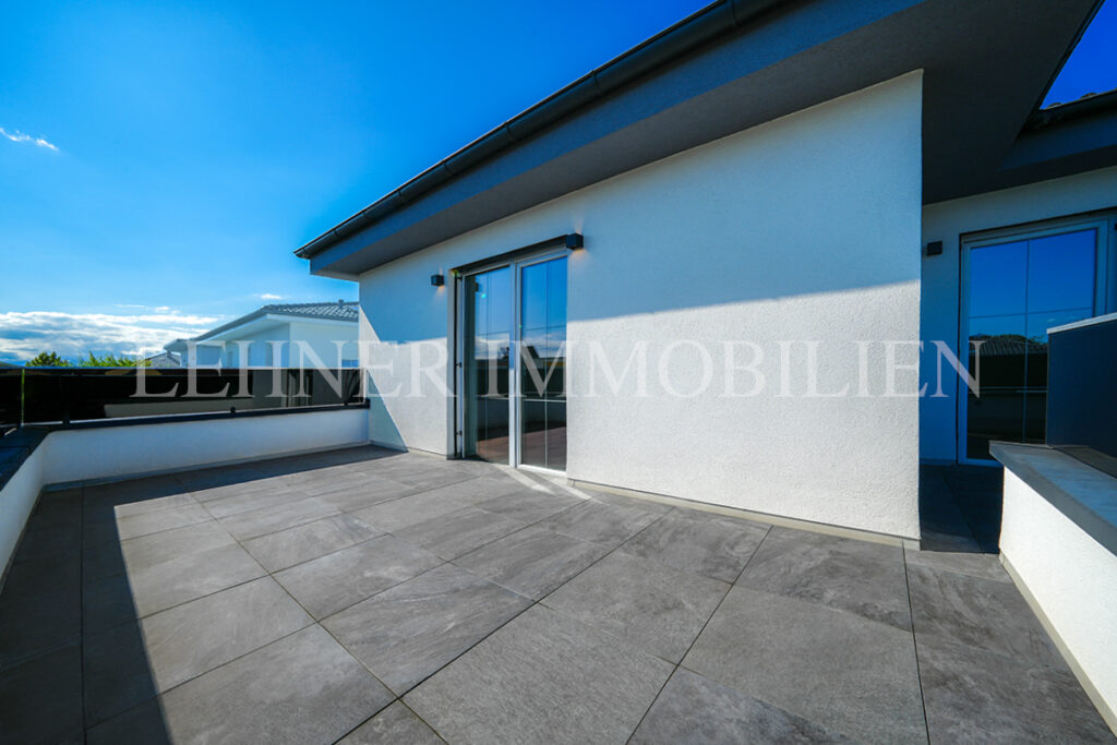 Lehner Immobilien schönes Einfamilienhaus mit 7 Zimmern in Kalsdorf bei Graz