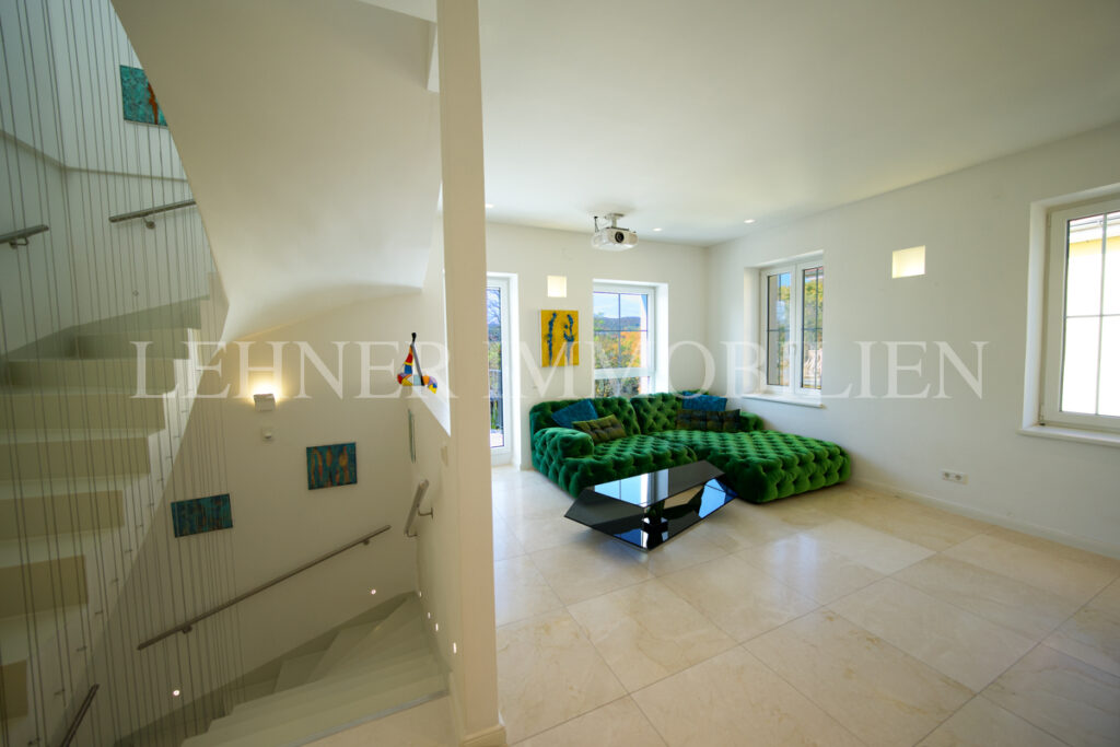 Lehner Immobilien luxuriöse Villa am Künigelberg, in bester Hietzinger Lage, Wien
