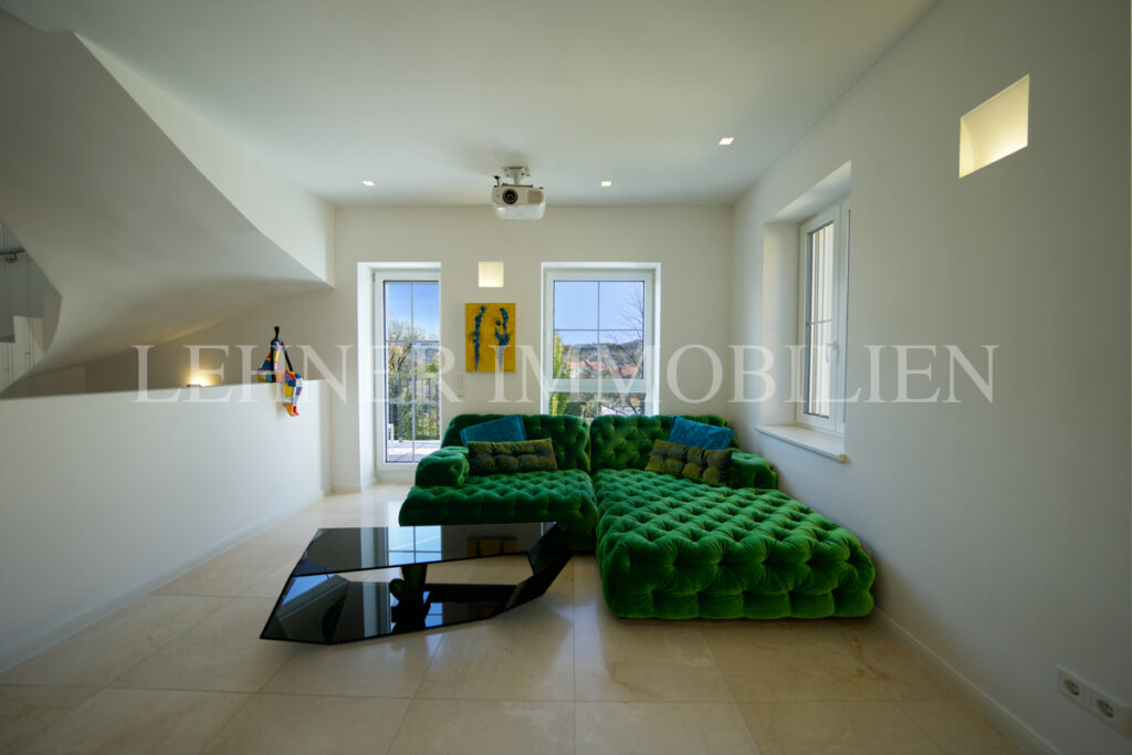 Lehner Immobilien luxuriöse Villa am Künigelberg, in bester Hietzinger Lage, Wien