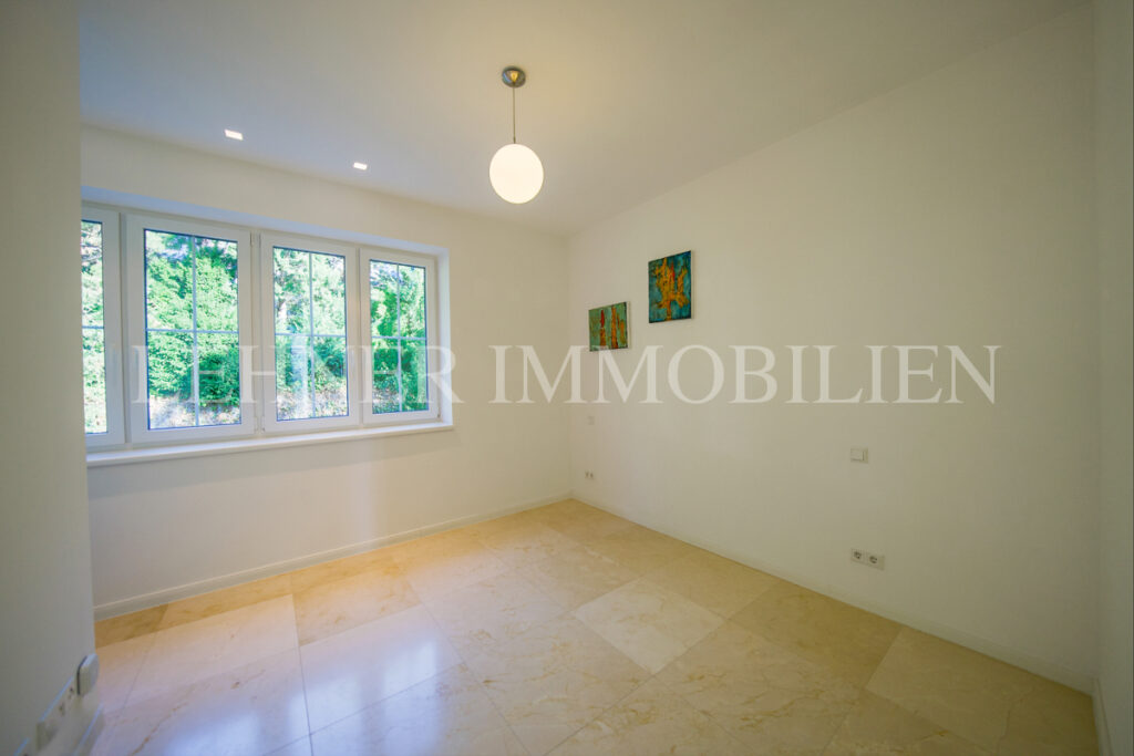 Lehner Immobilien luxuriöse Villa am Künigelberg, in bester Hietzinger Lage, Wien