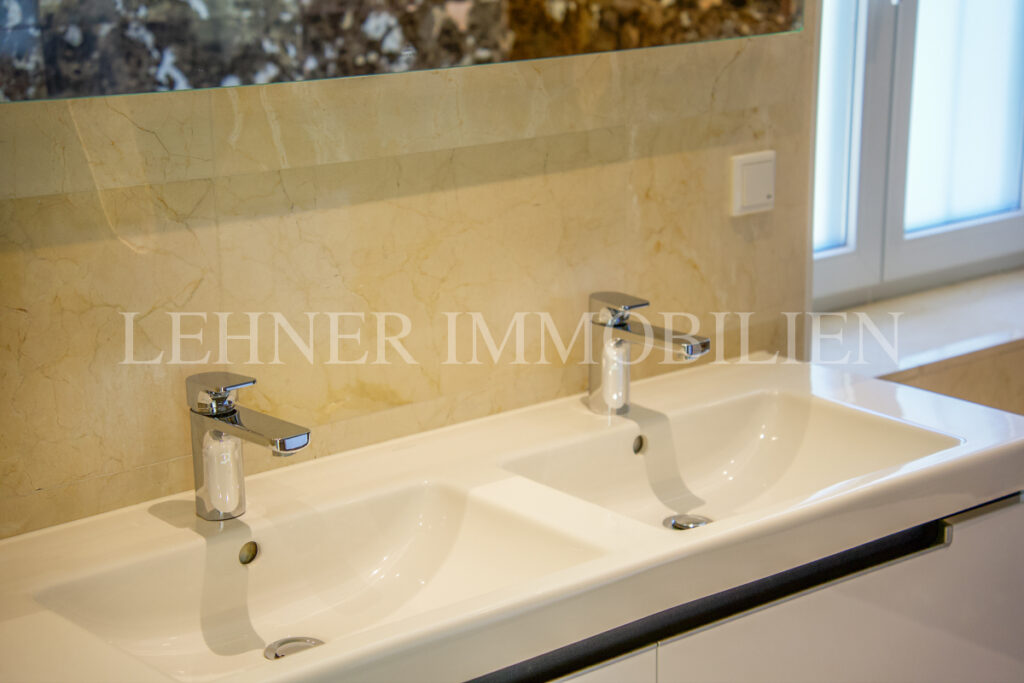 Lehner Immobilien luxuriöse Villa am Künigelberg, in bester Hietzinger Lage, Wien