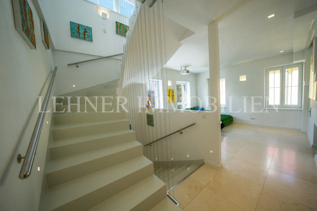 Lehner Immobilien luxuriöse Villa am Künigelberg, in bester Hietzinger Lage, Wien