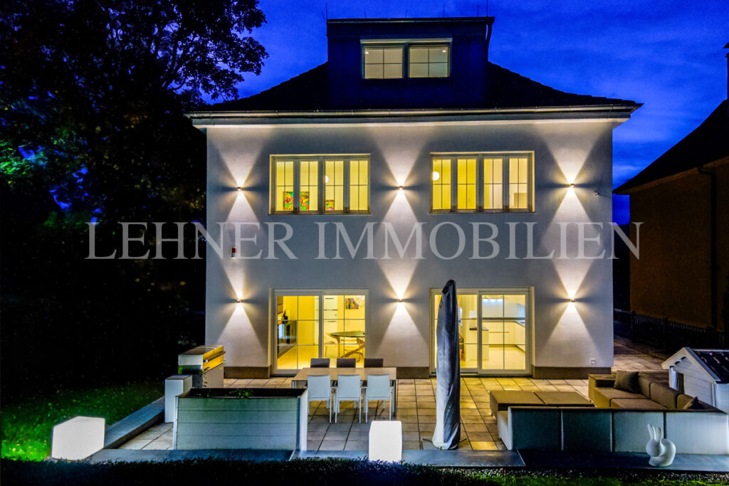 Lehner Immobilien luxuriöse Villa am Künigelberg, in bester Hietzinger Lage, Wien