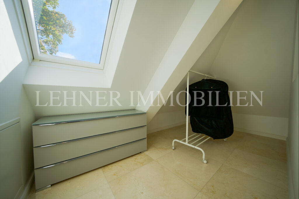 Lehner Immobilien luxuriöse Villa am Künigelberg, in bester Hietzinger Lage, Wien