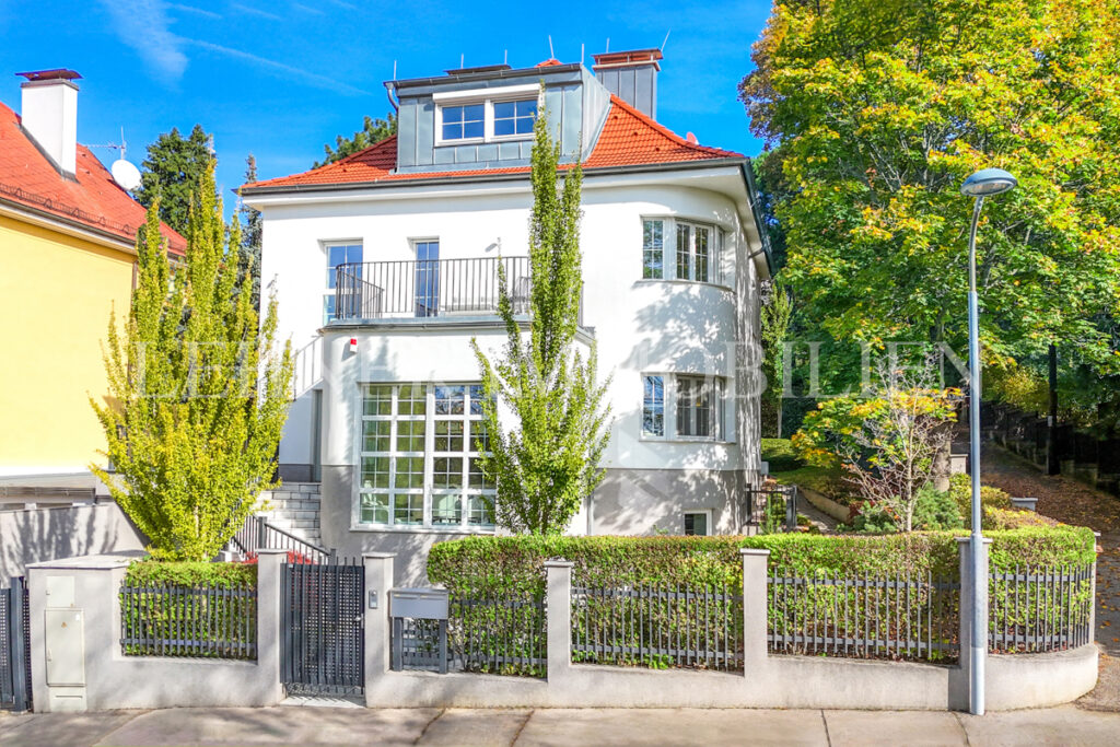Lehner Immobilien luxuriöse Villa am Künigelberg, in bester Hietzinger Lage, Wien