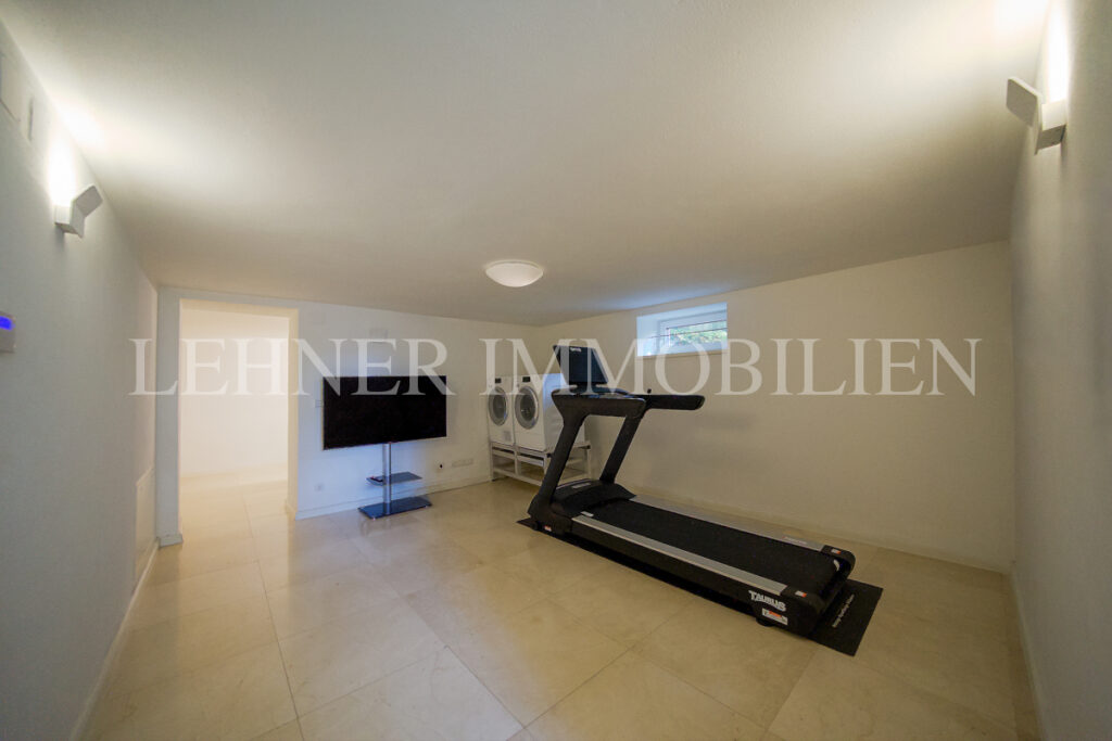 Lehner Immobilien luxuriöse Villa am Künigelberg, in bester Hietzinger Lage, Wien