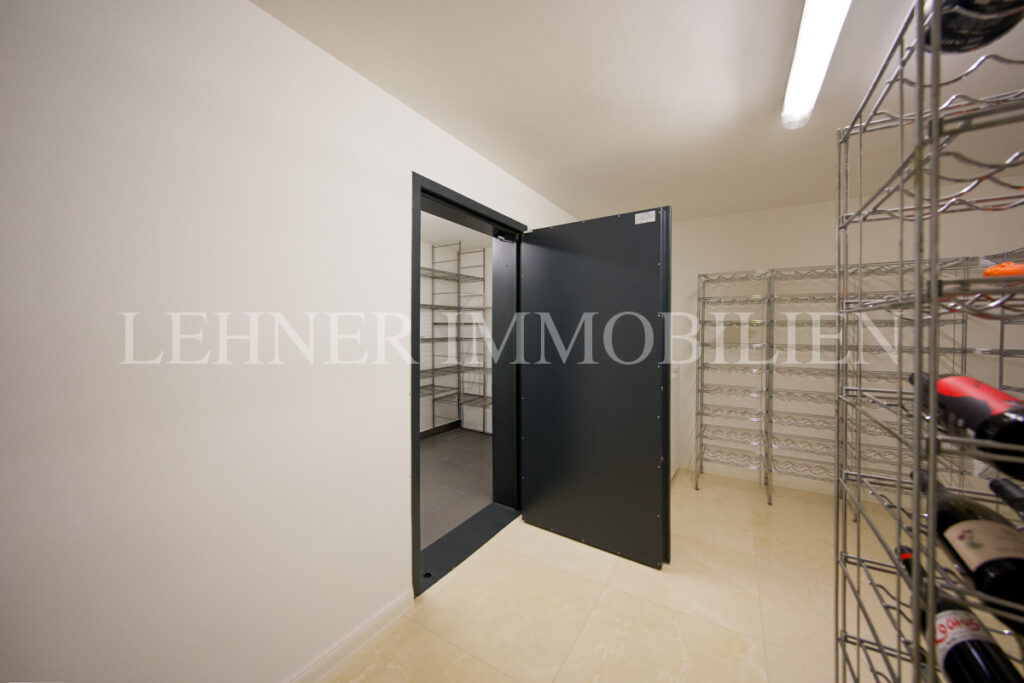 Lehner Immobilien luxuriöse Villa am Künigelberg, in bester Hietzinger Lage, Wien