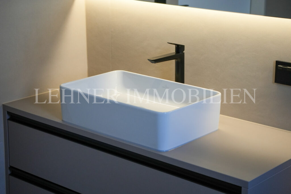 Lehner Immobilien Hochwertiger und exklusiver Bungalow mit Swimmingpool in Wundschuh