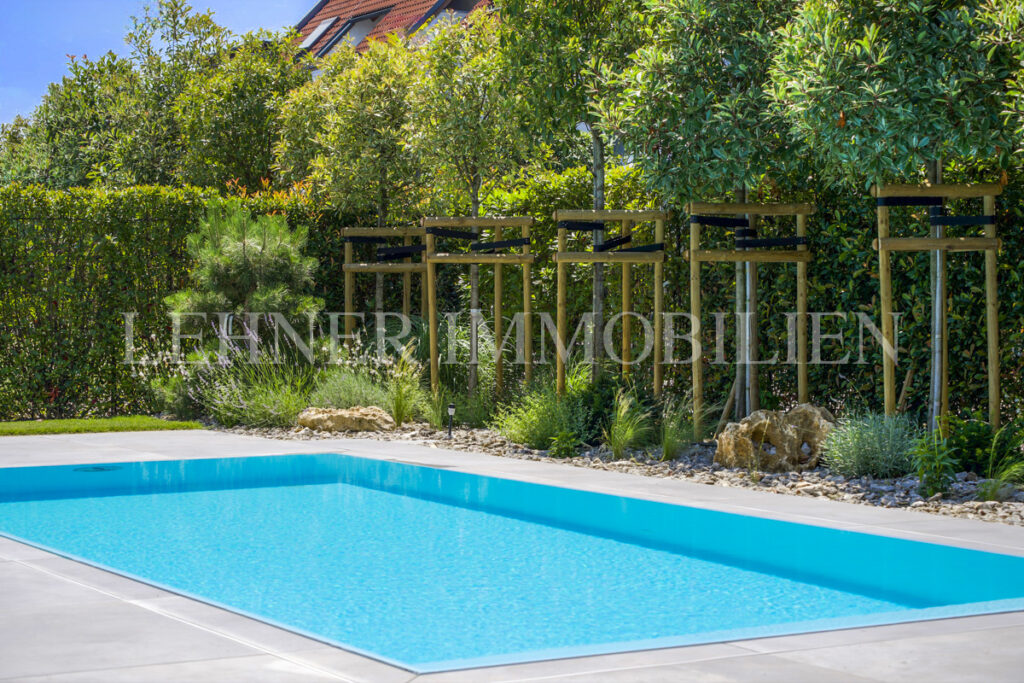 Lehner Immobilien exklusive hochwertige Villa mit Pool in Seiersberg-Pirka