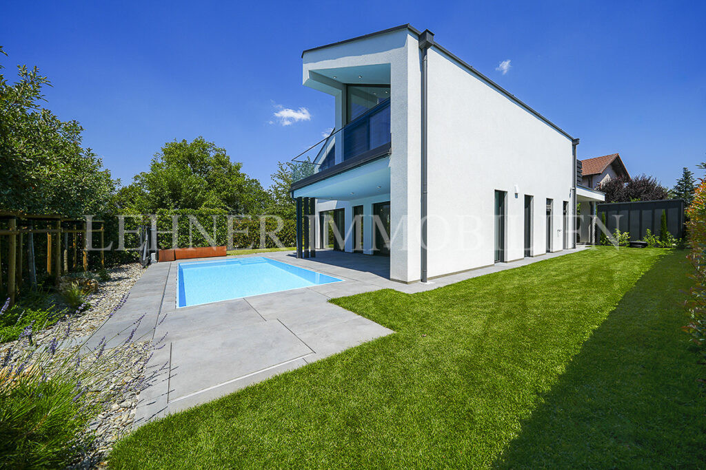 Lehner Immobilien exklusive hochwertige Villa mit Pool in Seiersberg-Pirka