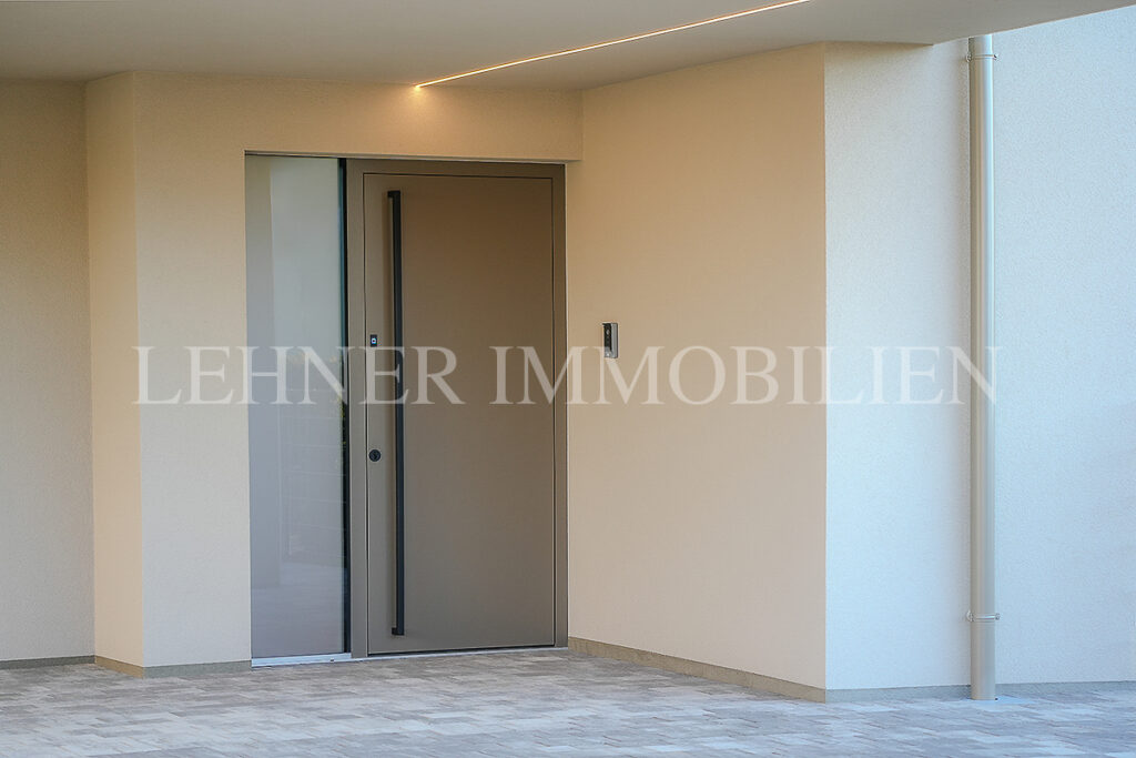 Lehner Immobilien Hochwertiger und exklusiver Bungalow mit Swimmingpool in Wundschuh