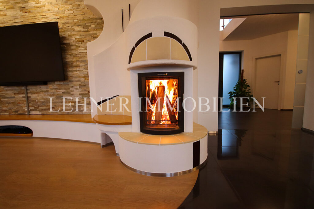 Lehner Immobilien grosszügiges Anwesen mit herrlichem Blick auf die Koralpen in Lieboch