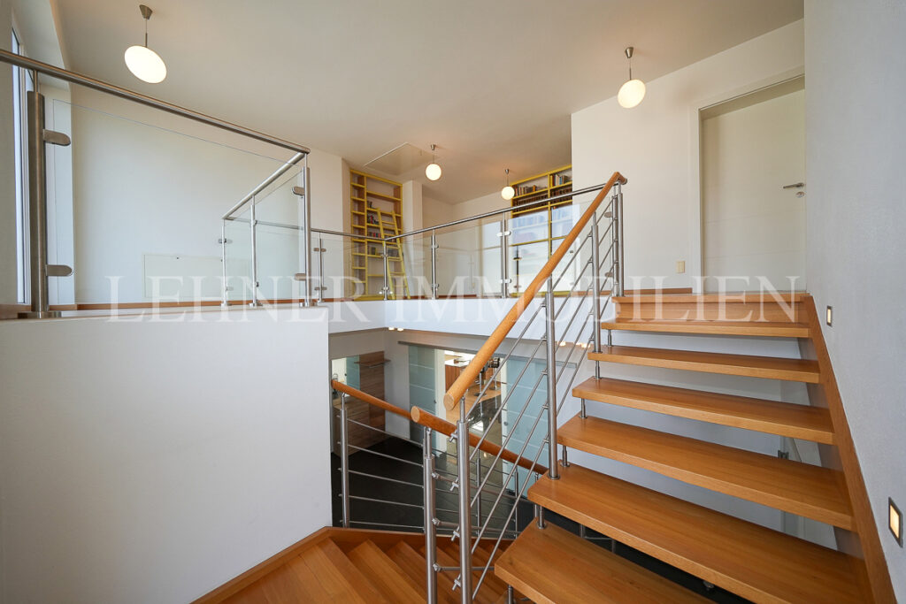 Lehner Immobilien grosszügiges Anwesen mit herrlichem Blick auf die Koralpen in Lieboch