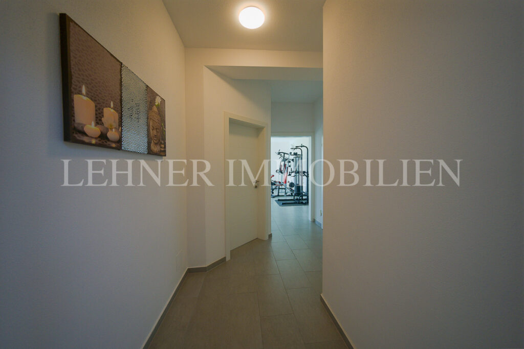 Lehner Immobilien grosszügiges Anwesen mit herrlichem Blick auf die Koralpen in Lieboch