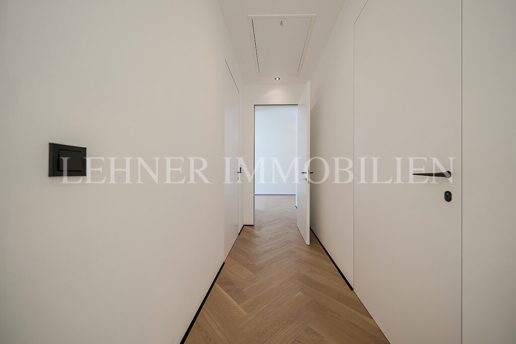 Lehner Immobilien Hochwertiger und exklusiver Bungalow mit Swimmingpool in Wundschuh