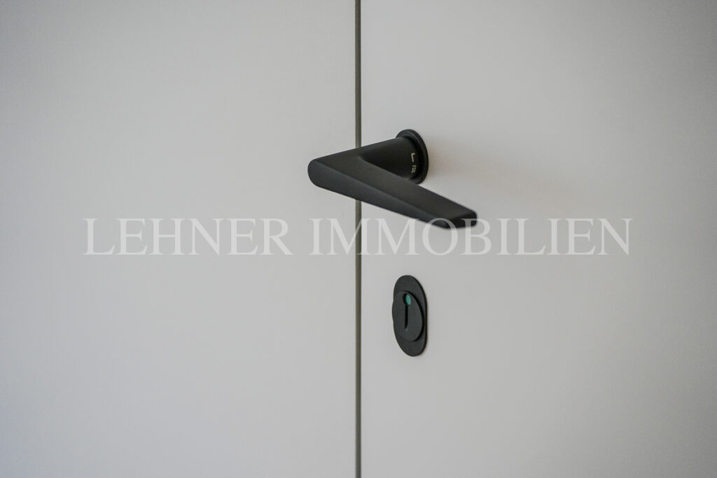 Lehner Immobilien Hochwertiger und exklusiver Bungalow mit Swimmingpool in Wundschuh