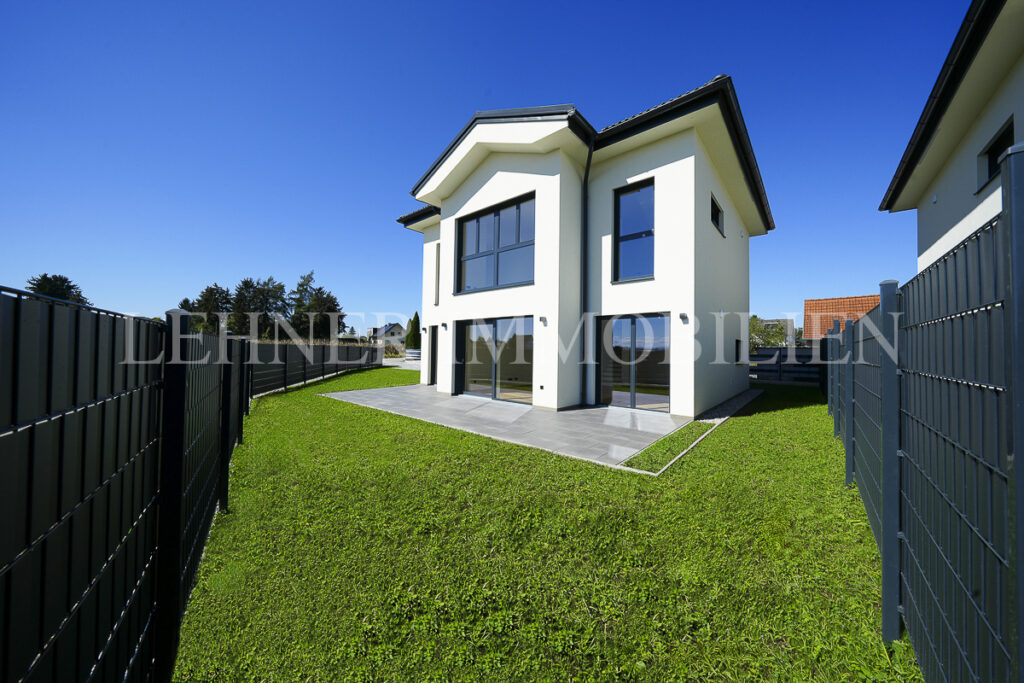 Lehner Immobilien hochwertiges Neubau Einfamilienhaus in Kalsdorf bei Graz Erstbezug