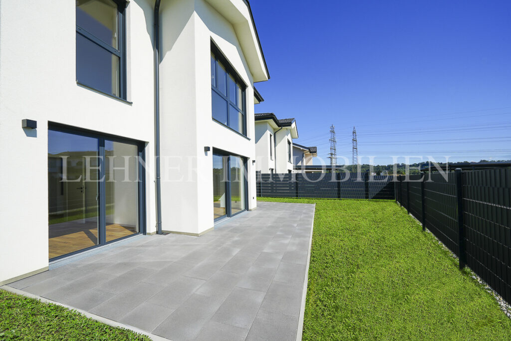 Lehner Immobilien hochwertiges Neubau Einfamilienhaus in Kalsdorf bei Graz Erstbezug