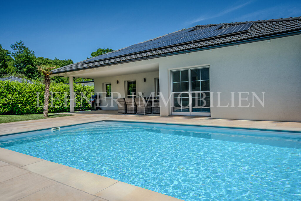 Lehner Immobilien Bungalow mit Swimmingpool in Mellach