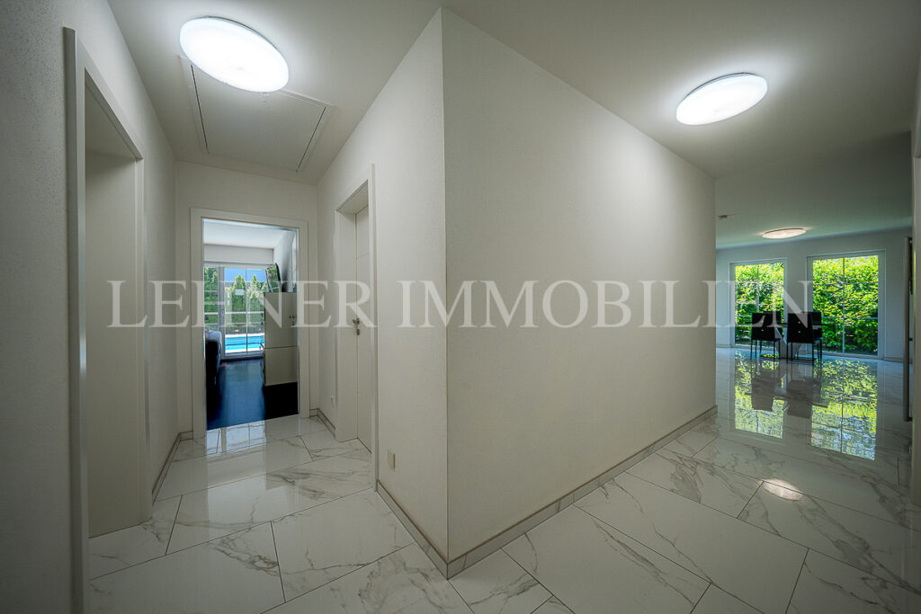 Lehner Immobilien Bungalow mit Swimmingpool in Mellach