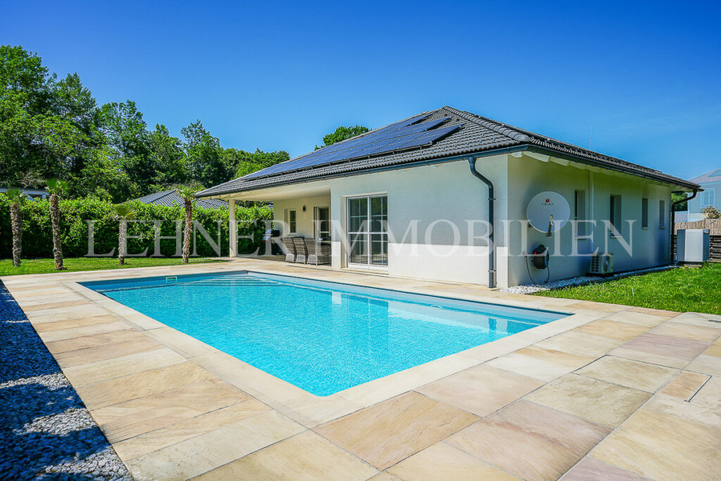 Lehner Immobilien Bungalow mit Swimmingpool in Mellach