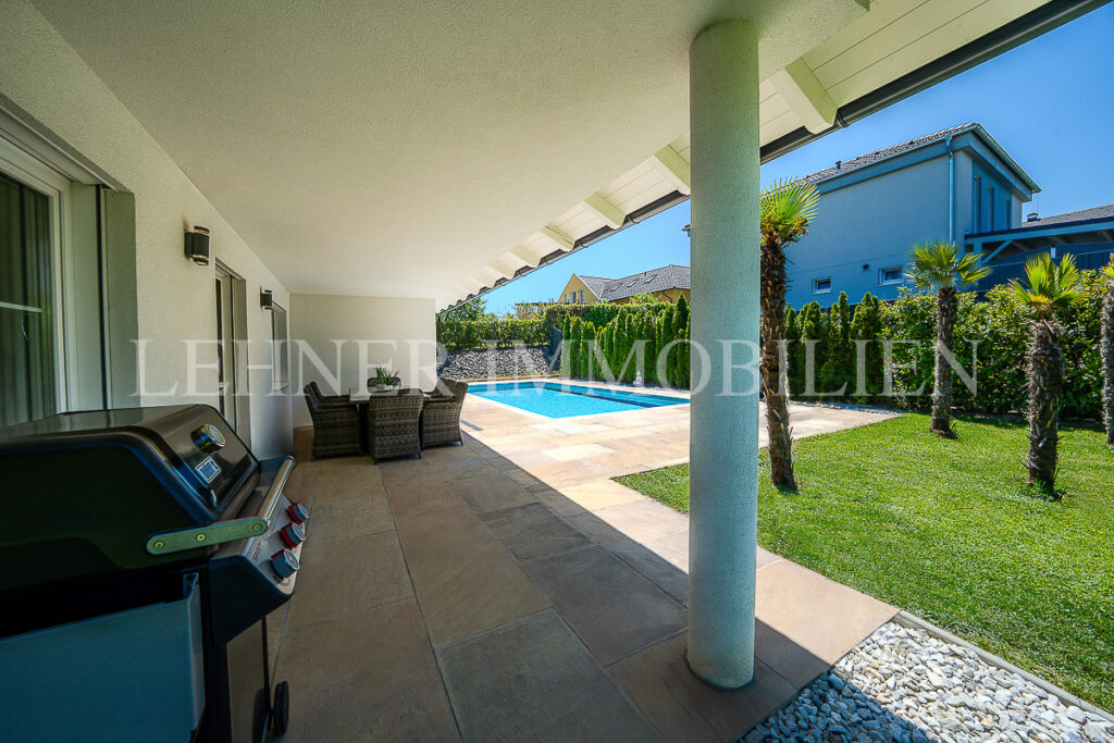 Lehner Immobilien Bungalow mit Swimmingpool in Mellach