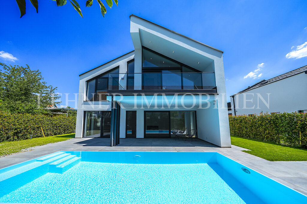 Lehner Immobilien exklusive hochwertige Villa mit Pool in Seiersberg-Pirka